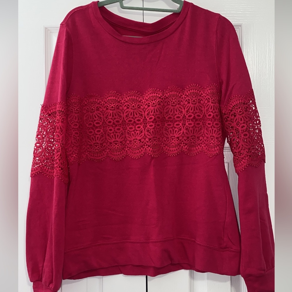 Evy’s Tree Lace top